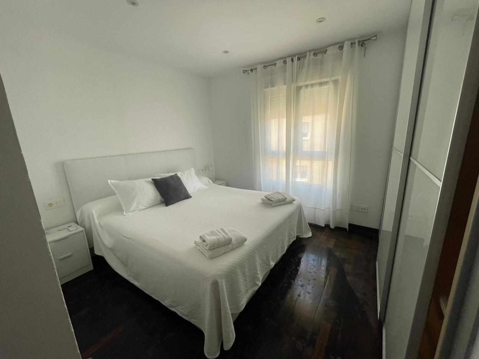 Apartamento 4 Home Suites Almería Exterior photo