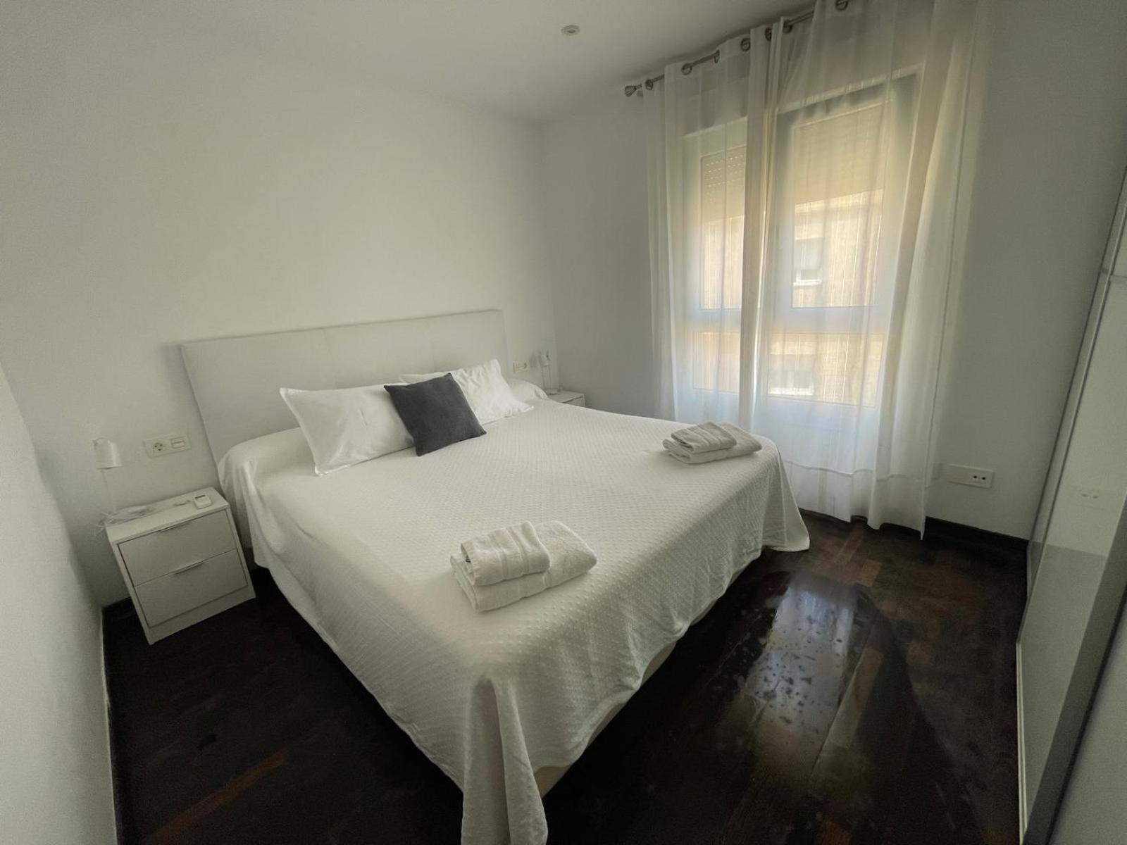 Apartamento 4 Home Suites Almería Exterior photo